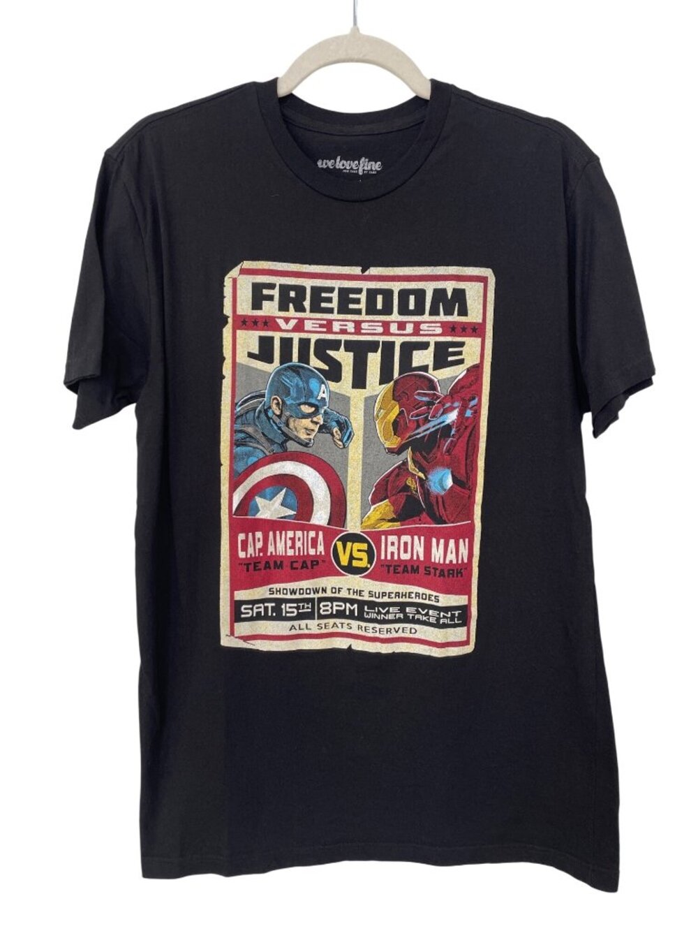 We Love Fine Graphic T-Shirt Medium Marvel Captain America Vs Iron Man Civil War